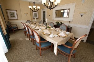 Private Dining at River Ridge Retirement Residence in Winnipeg Manitoba