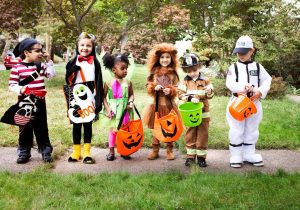 How Retirement Residences Are Getting Ready for Halloween - All Seniors Care Kids costume parade