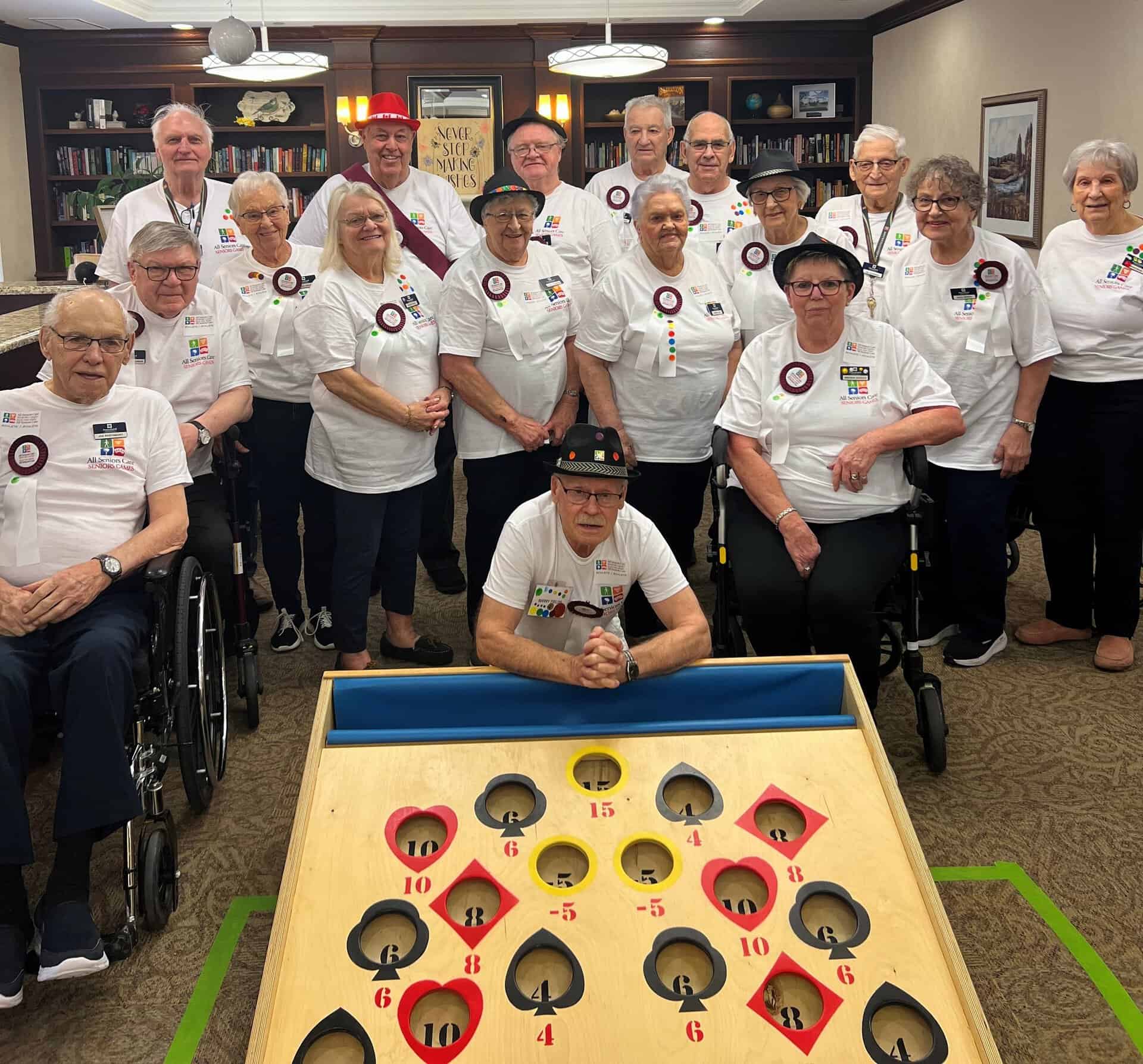 Featured image for “Des athlètes âgés se rassemblent dans un esprit de compétition et de communauté le deuxième jour des JAASC”