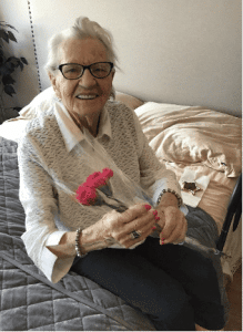 Dementia: Staying Social From A Distance - All Seniors Care Picture3 6